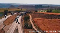 Retenciones en Fraga dirección a Zaragoza por el vuelco de un portacoches en la AP