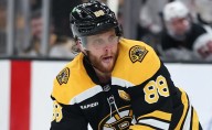 NHL News: Bruins’ David Pastrnak makes clear statement on knee issue as training camp begins