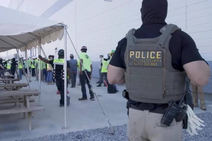 CBO: Trump deportation plans result in 320,000 fewer immigrants
