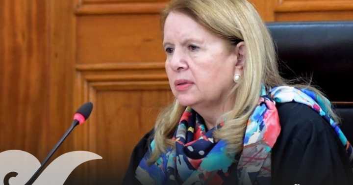 Molesta a Loretta Ortiz rebaja de sueldo en la Suprema Corte