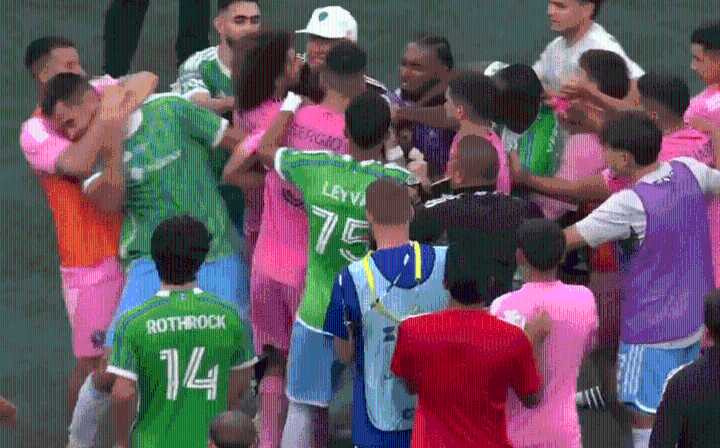 Escándalo en la Leagues Cup: batalla entre jugadores de Inter Miami y Seattle con Messi y Suárez