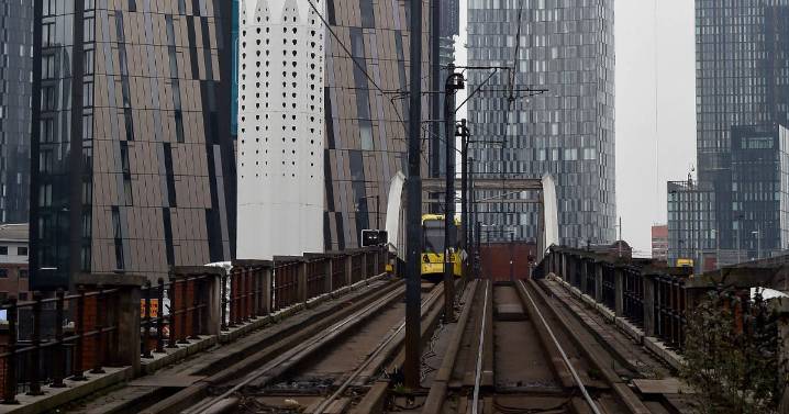 Mancs in the dark over council's £24m energy network performance after £1.3m losses and no net zero gain