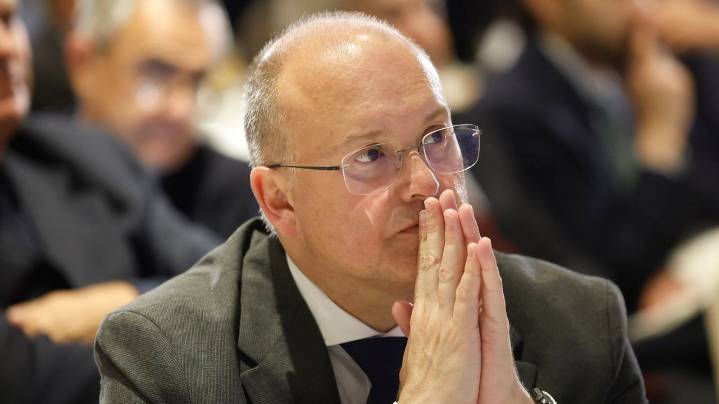 La mayoría de los jueces y la oposición condenan las acusaciones de Sánchez