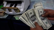 El dólar blue se disparó en Rosario tras la derrota bonaerense de Milei: a cuánto cerró este lunes