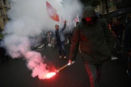 “Bloqueemos todo”. Extensas protestas en Francia contra Macron mientras debuta su nuevo primer ministro: más de 250 detenidos