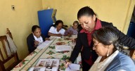 Recortarían 119 mdp a educación indígena y a alfabetización