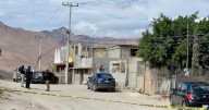 Asesinan a hombre con disparos dentro de automóvil en colonia Maclovio Rojas