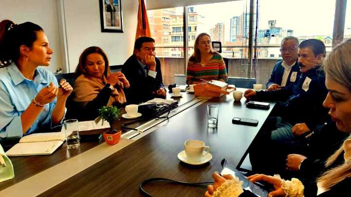 Yopal gestiona recursos ante el ministerio de Vivienda