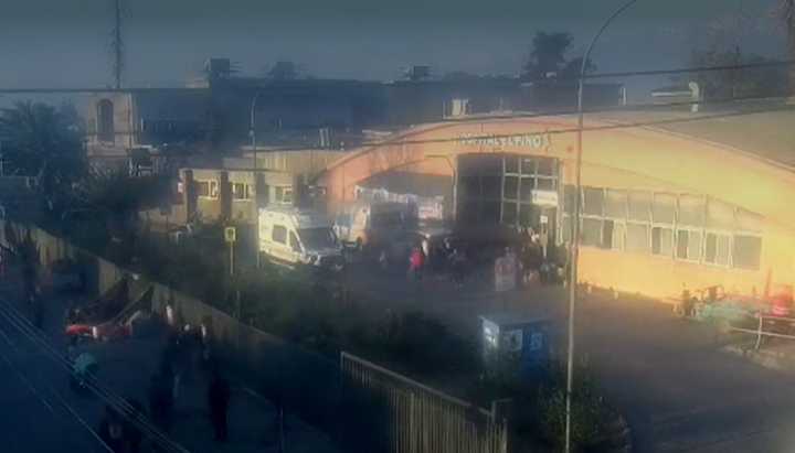 VIDEO: riña entre 20 personas dejó una persona muerta a las afueras del Hospital del Pino