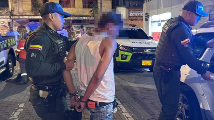 ¡Como en una película! Ladrones secuestraron a nueve personas y trataron de huir por los techos en Medellín