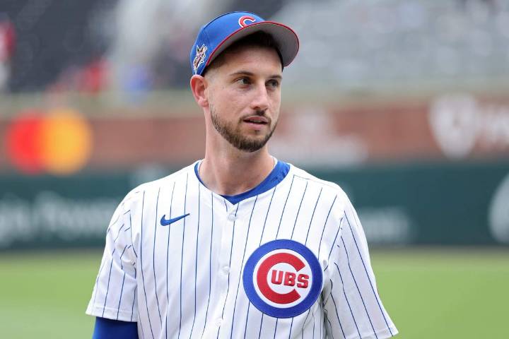 Cubs place Kyle Tucker on the IL with calf strain, Moisés Ballesteros recalled