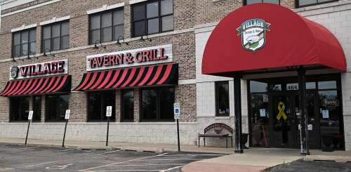 Dining out: A pair of restaurant closings, the state’s first drive-through