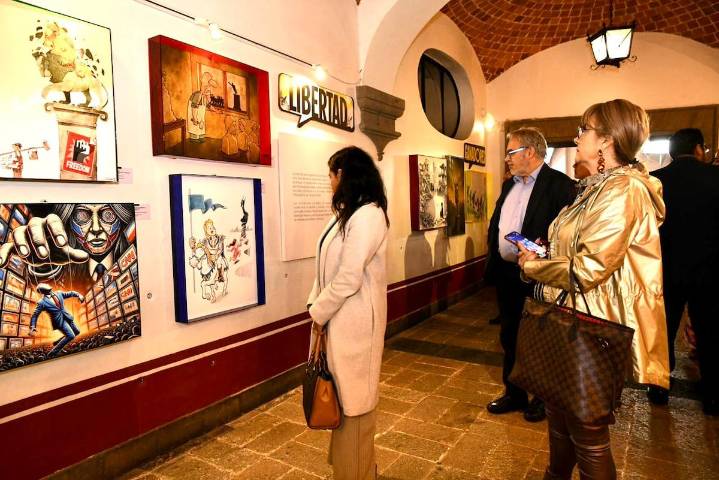 Inauguran la exposición internacional “Caricatura Caminos de la Libertad”