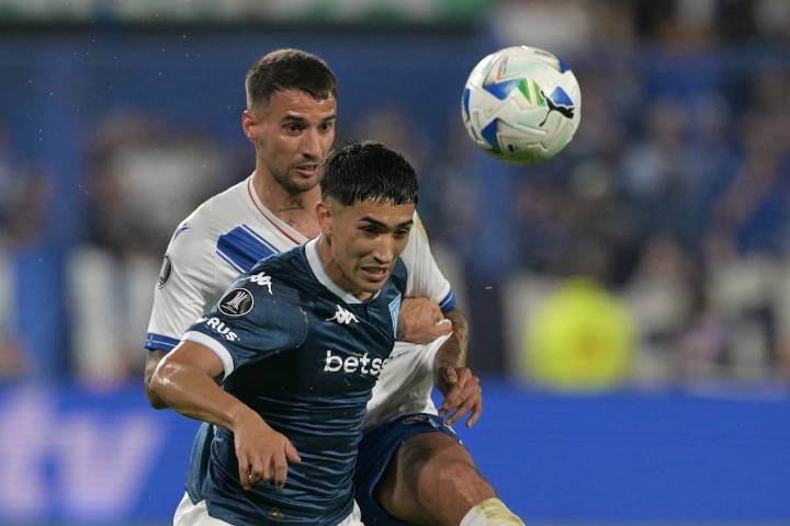 A todo o nada. Racing juega con Vélez: un partidazo que define al primer semifinalista de la Libertadores