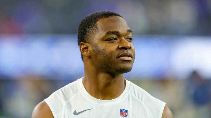 Amari Cooper ends Raiders comeback, elects to retire