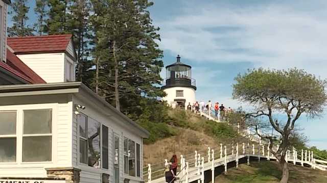 Maine lighthouse celebrates 200th birthday