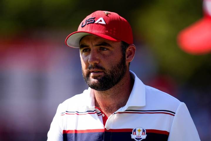 Ryder Cup 2025 LIVE: Day 3 latest scores from singles as Europe chase historic win