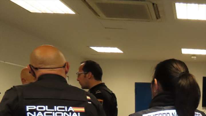 Va a limpiar a un edificio del barrio de Hortaleza, en Madrid, y lo que le roba un vecino le deja sin palabras: inesperado
