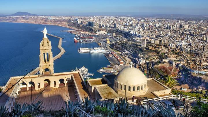 La historia española de Orán: presidio, refugio de republicanos y anhelo franquista