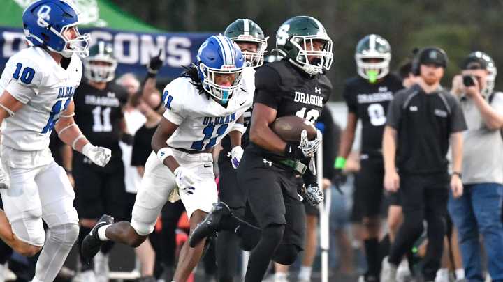 KHSAA football: Dixon leads South Oldham over Oldham County; CAL, Ballard roll