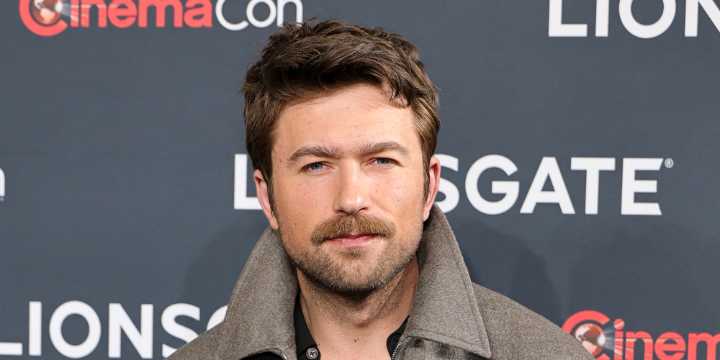 Who Should Play Batman in DC Studios’ ‘The Brave & the Bold’? Just Jared Poll Results! 