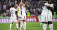 Defending Ligue 1 champions Paris Saint-Germain and Lyon take perfect records into 4th round
