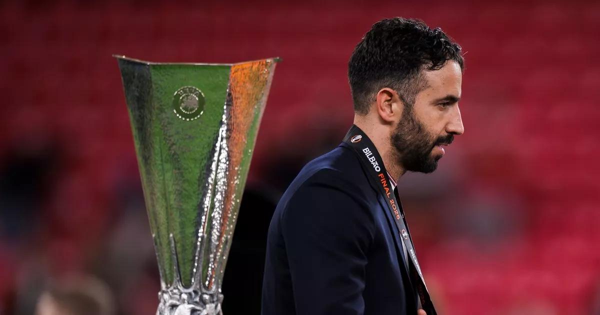 Man United 'considering' controversial plan to plug £100m Champions League hole