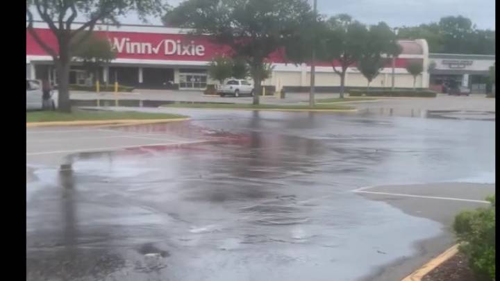 JEA crews respond to water main break affecting businesses near Atlantic Boulevard and Girvin Road