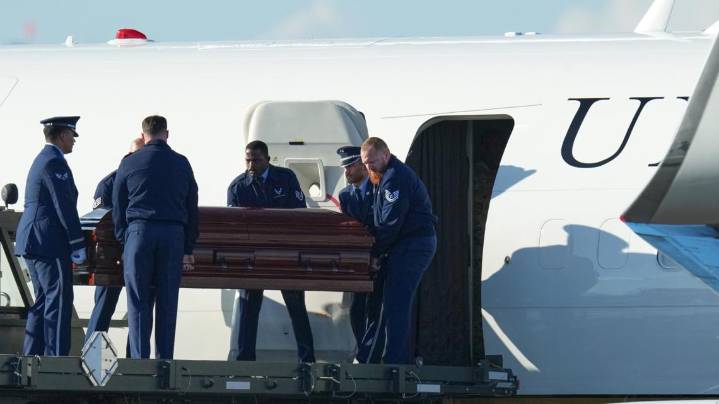 Vance arrives in Arizona with Charlie Kirk's casket aboard Air Force Two