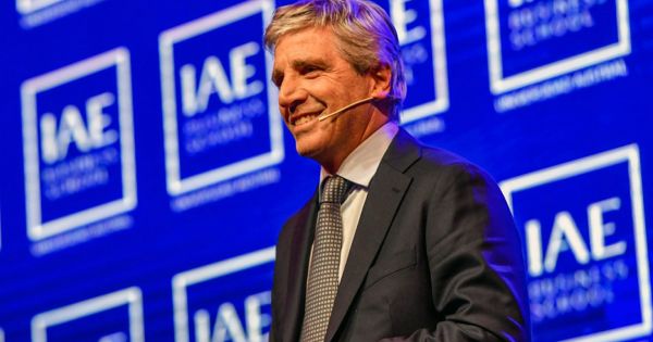La receta de Economía para bajar el riesgo país: cuánta plata necesita y en qué plazo