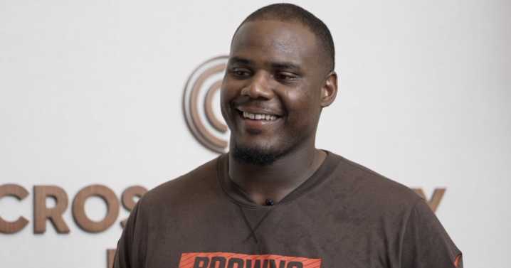 Next Man Up: Browns T Cornelius Lucas likes his early 2000s flicks and helps teach kids to swim