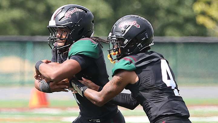 Dunbar runs wild, Cedar Creek gets three TDs on ‘D’ in win over No. 20 Atlantic City