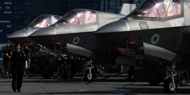F-35 Lightning II: así son los aviones italianos que interceptaron a las aeronaves rusas en Estonia