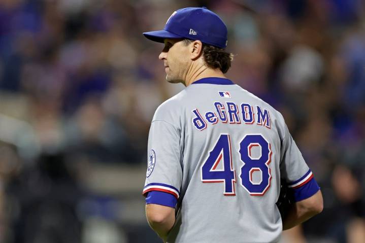 Jacob deGrom gets present in Citi Field return: a 6-run lead before throwing his first pitch