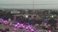 Foto y videos: tiroteo en una oficina de Inmigración y Aduana en Dallas dejó al menos un muerto