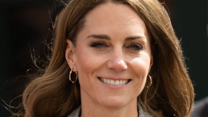How To Recreate Kate Middleton’s No-Hair-Tie Bun With This Easy Hack