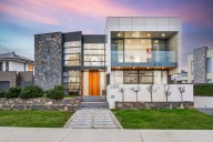 Throsby house price record smashed by luxury sale