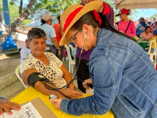 Con jornada en Boca de Río La Ruta de la Salud en Acción suma 24 mil personas atendidas