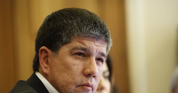 “Me preguntaron qué iba a decir y fue lo que dije”: las contradicciones de Monsalve y el gobierno sobre su defensa en La Moneda