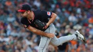 Gavin Williams lidera blanqueada de Guardianes sobre Tigres y se acercan al tercer Comodín