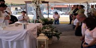 Polimaturín y PNB reciben la réplica de la Virgen del Valle