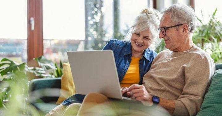 Eligible UK pensioners to receive £460 in extra payments this winter