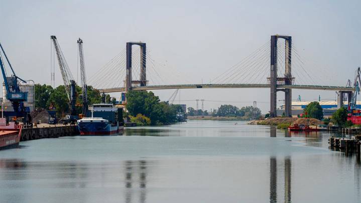 Cortes de tráfico y navegación en el Puente del Centenario desde el 14 de septiembre