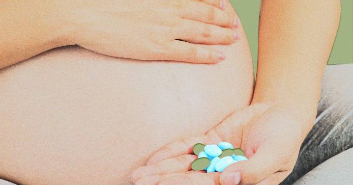 Should You Take Folic Acid for Pregnancy? What Experts Say