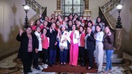 Gobierno asegura presupuesto a distritos vulnerables y respalda a alcaldesas del Perú