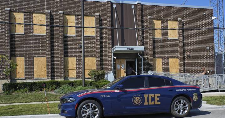 As immigration arrests spike in Chicago, activists escalate tactics to fight back