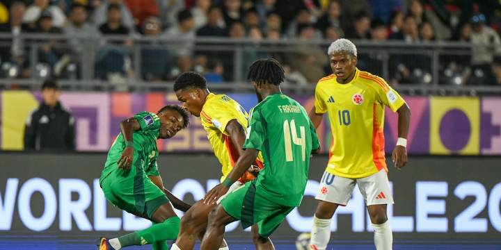 Polémica por el gol anulado a Arabia Saudita ante Colombia en el Mundial Sub