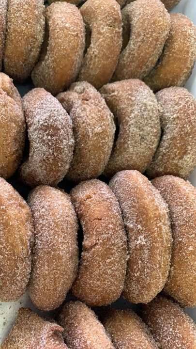 Where to find apple cider donuts in Capital Region, beyond
