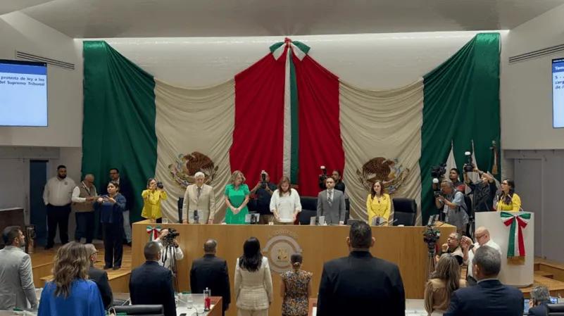 Rinden protesta magistrados y jueces del Poder Judicial en Sonora