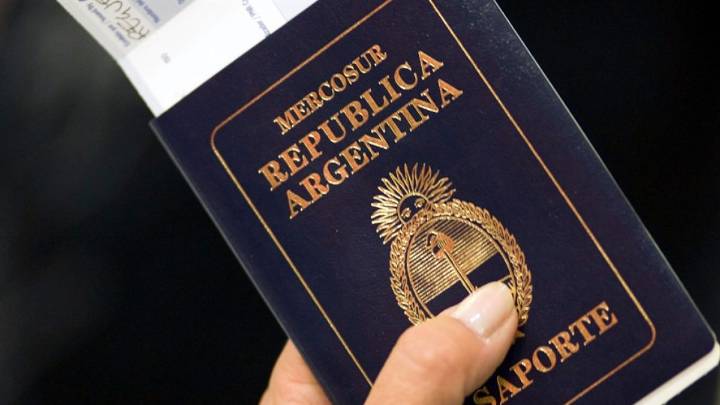 El Renaper reportó fallas en pasaportes argentinos: ¿Cómo verificarlo?